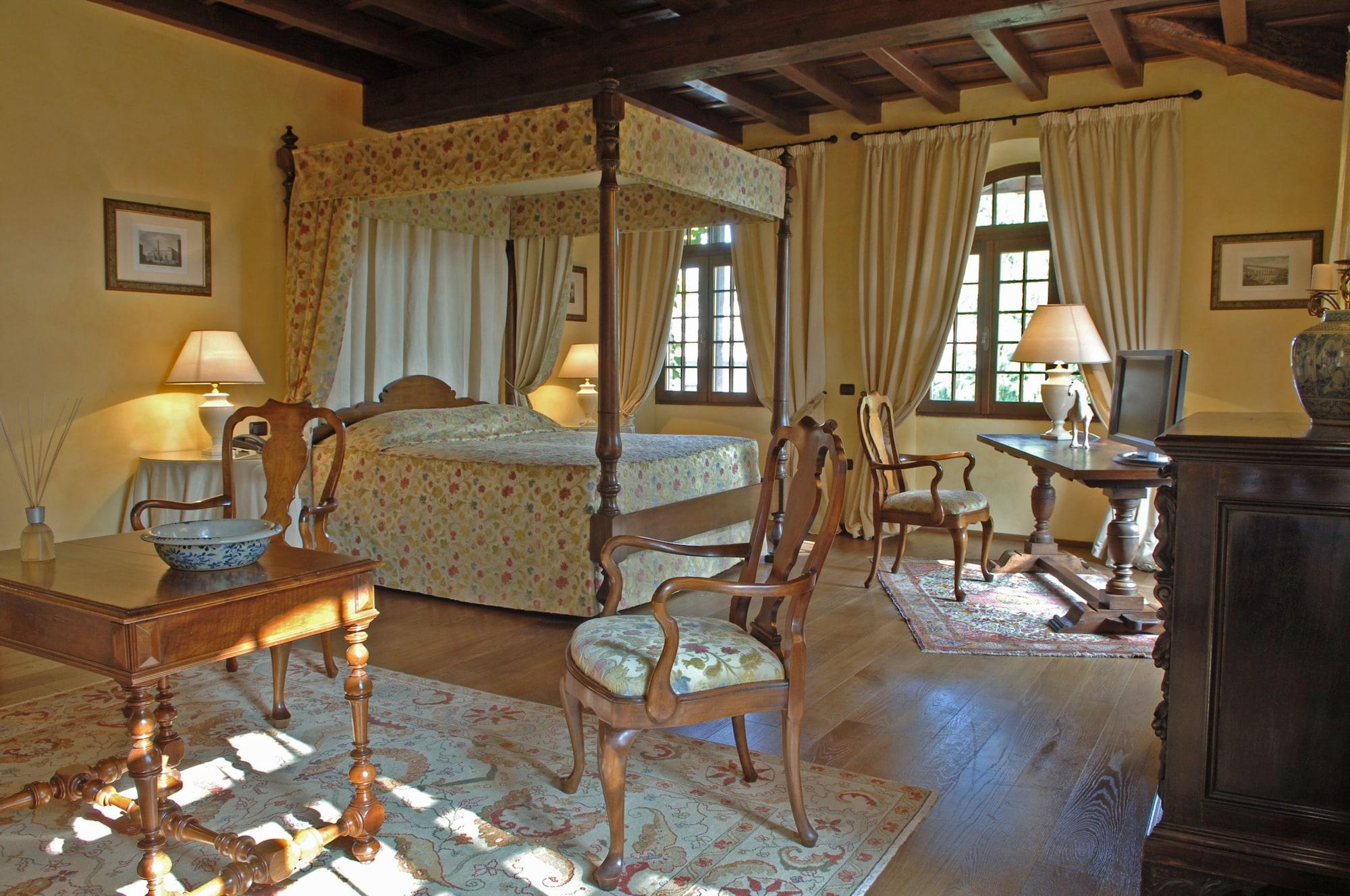 Hotel Torre Di San Martino 가졸라 디 리발타 객실 사진